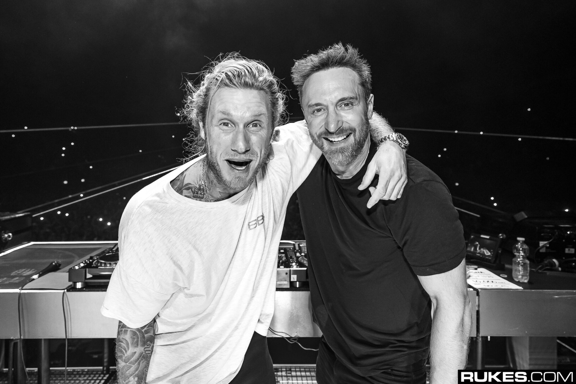 David Guetta & MORTEN igazi rave himnusszal jelentkezett