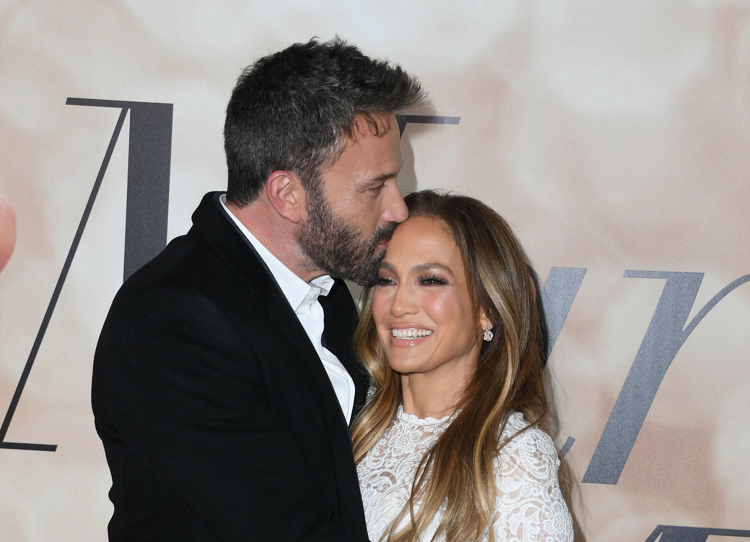 White Party-n házasodott össze újra Jennifer Lopez és Ben Affleck