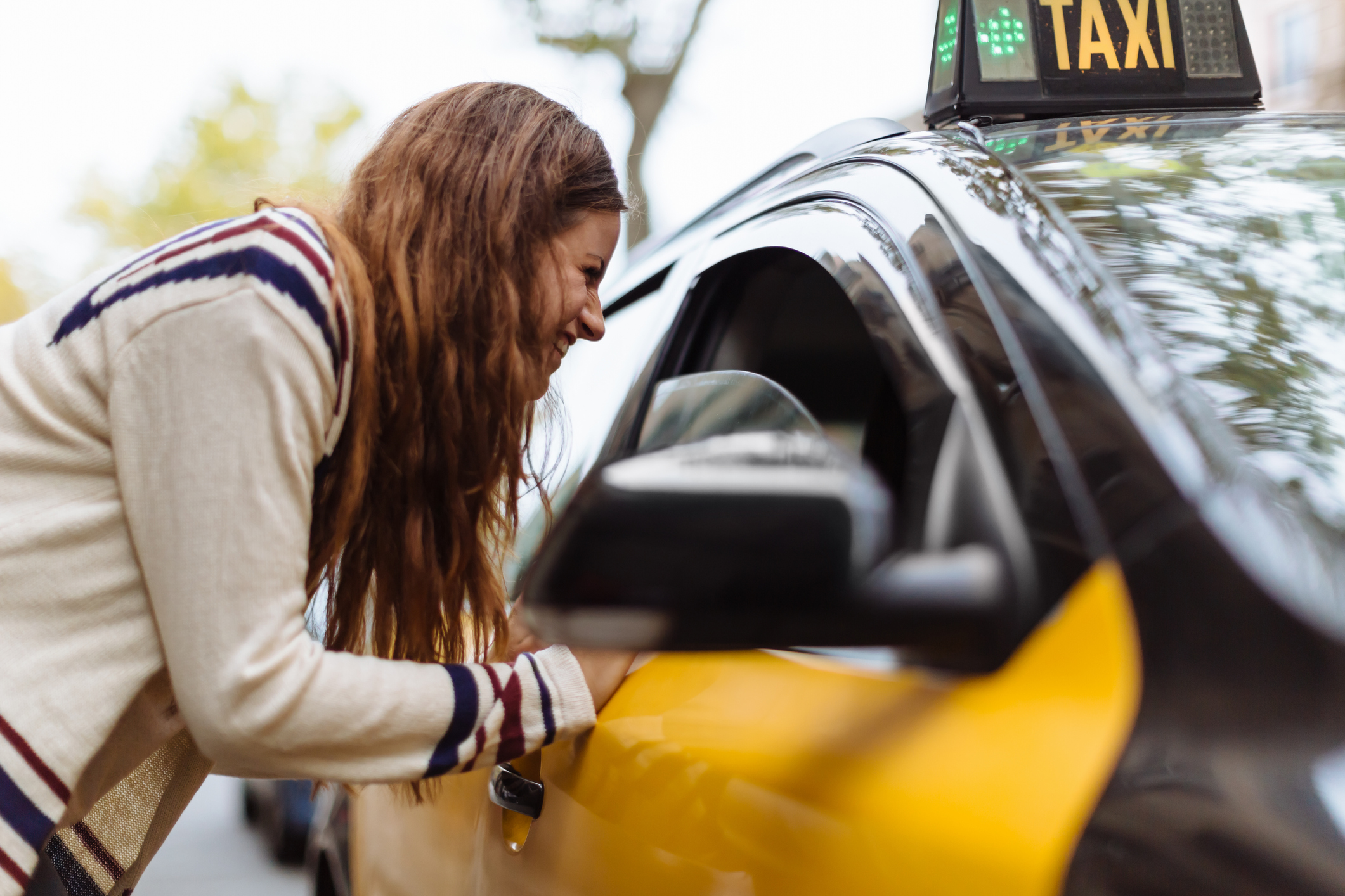 Ingyenes taxiszolgáltatással biztosítja egy spanyol város a nők biztonságos hazaérkezését a helyi fesztivál idején