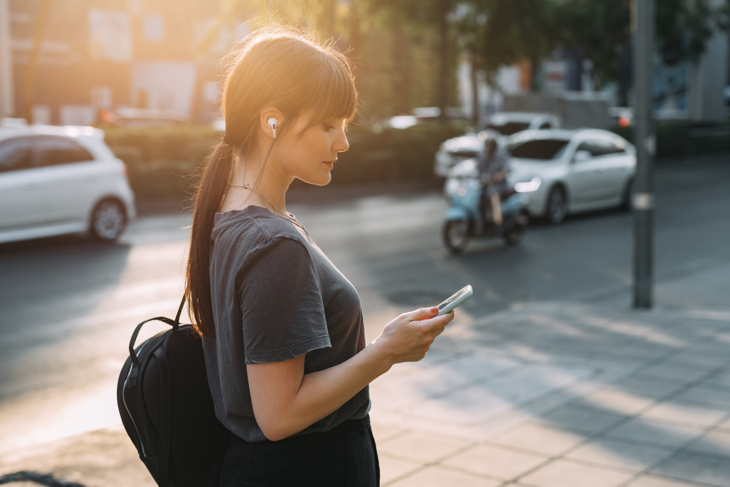 A mobilhasználat veszélyeire is felhívja az iskolások figyelmét a BRFK