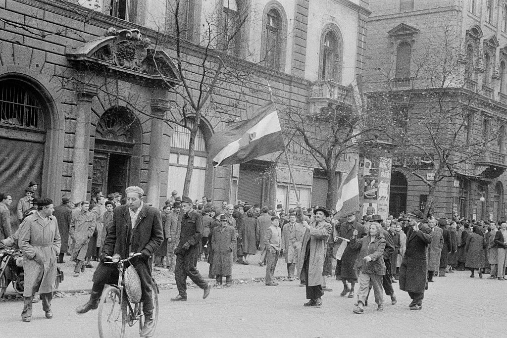 Sétatörténelem - Kisfilmen elevenedik meg az 1956-os forradalom története