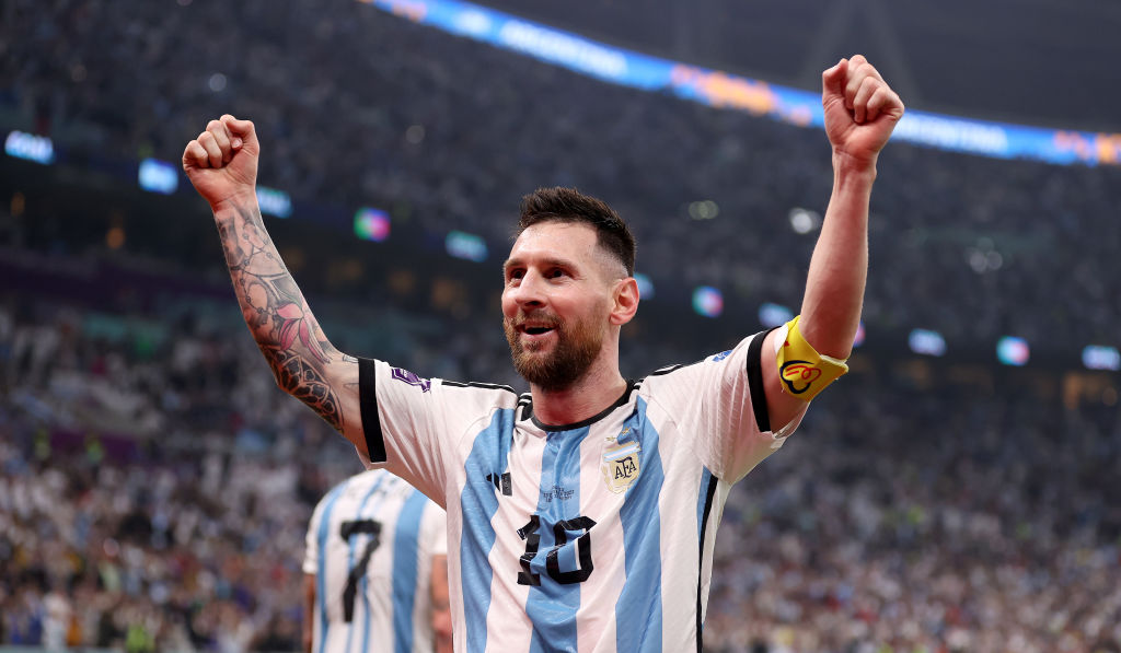 Messi futballtörténelmi tettek előtt