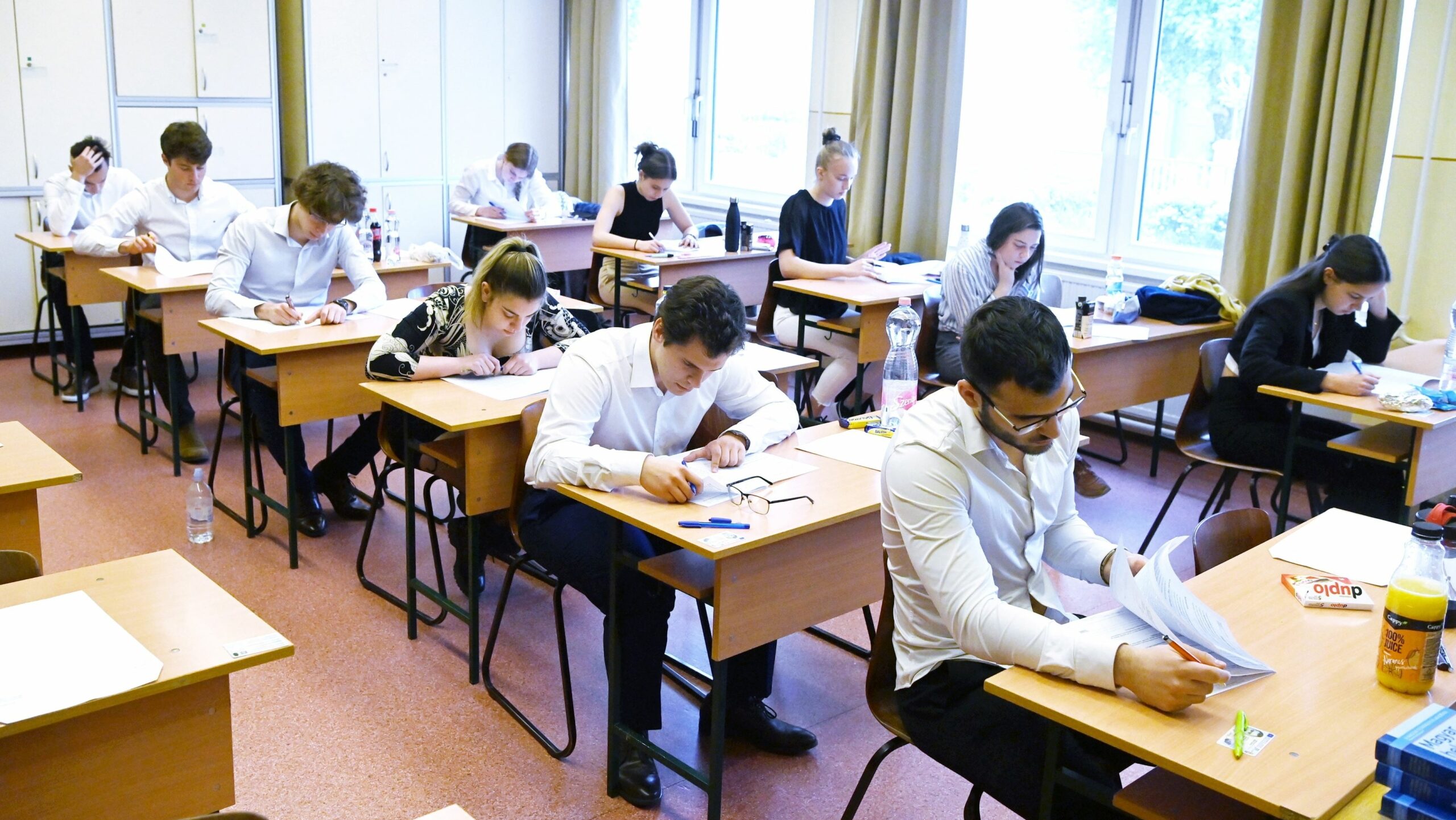 Barátságos feladatokat kaptak a diákok történelemből