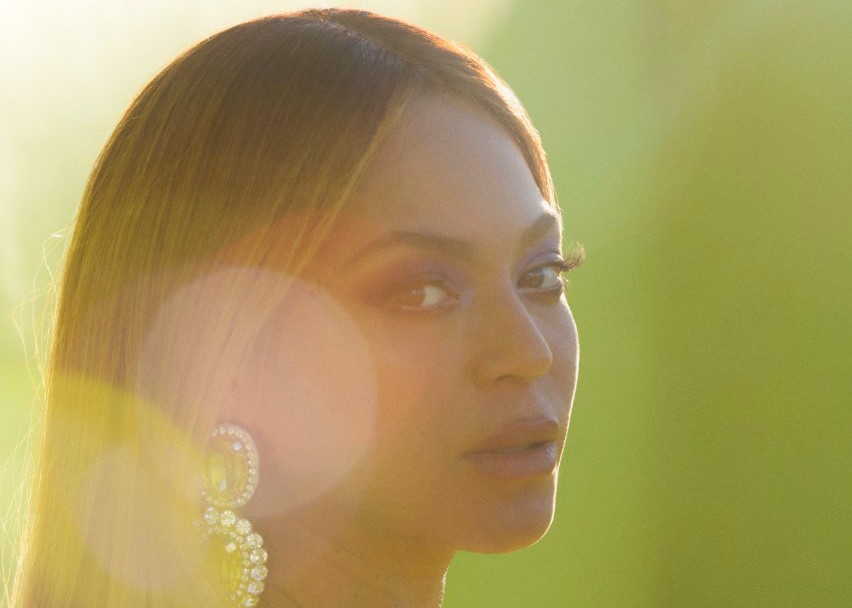 Beyonce visszatér a színpadra