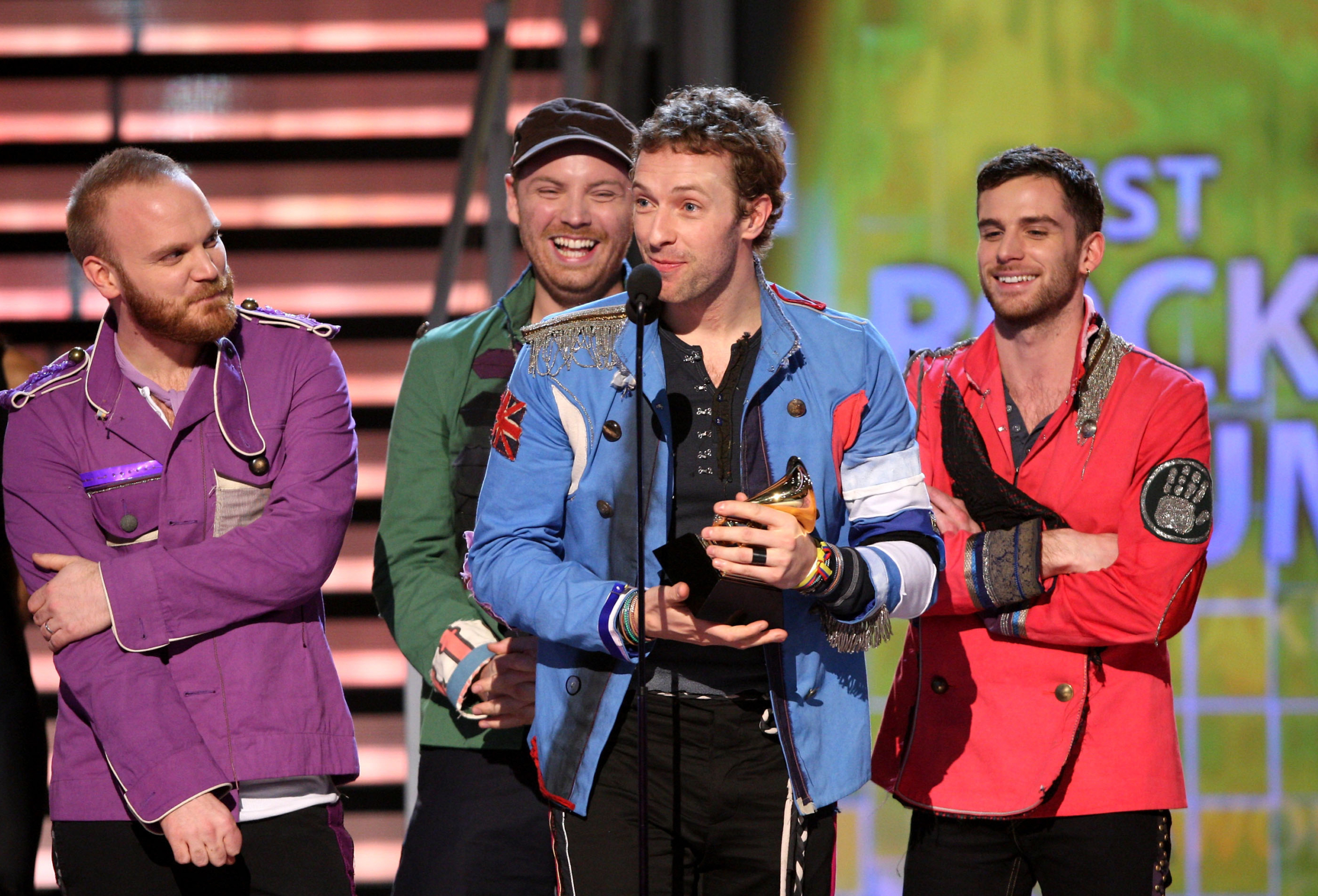 Éljen a Coldplay 17 éves slágere!