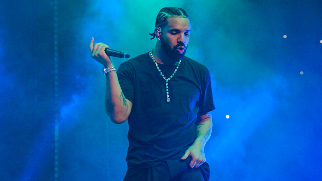 Drake új felvétellel jelentkezett