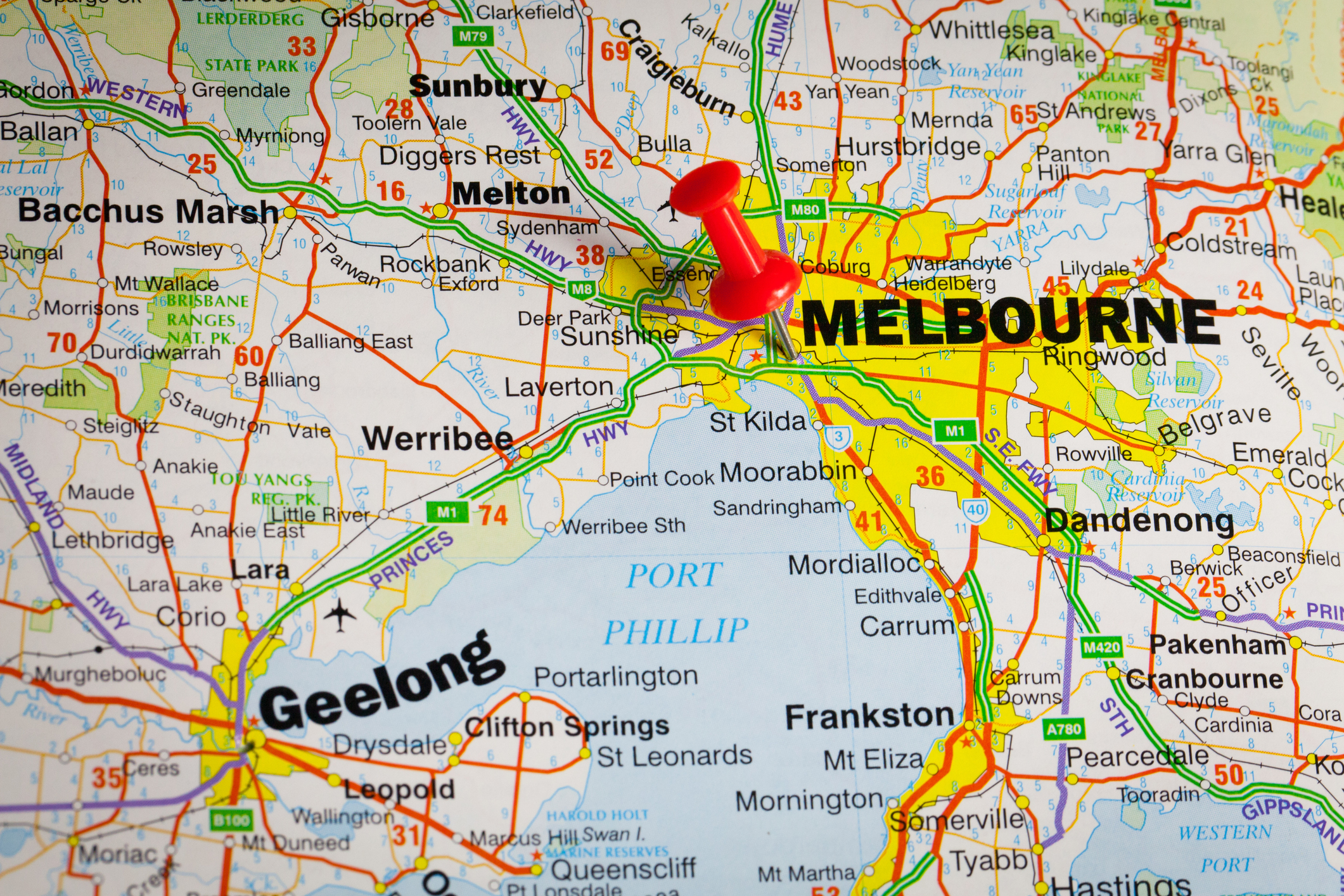 Melbourne az élre tört, Sydney már csak a második
