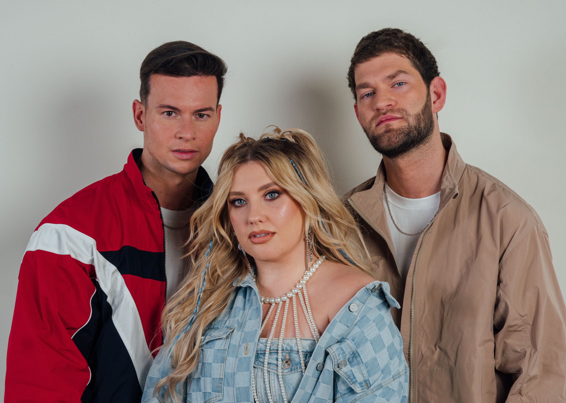Joel Corry ezúttal Nathan Dawe-el és  Ella Hendersonnal közösködik