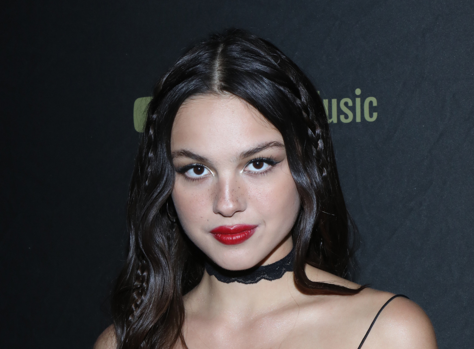 Vámpírral tér vissza Olivia Rodrigo