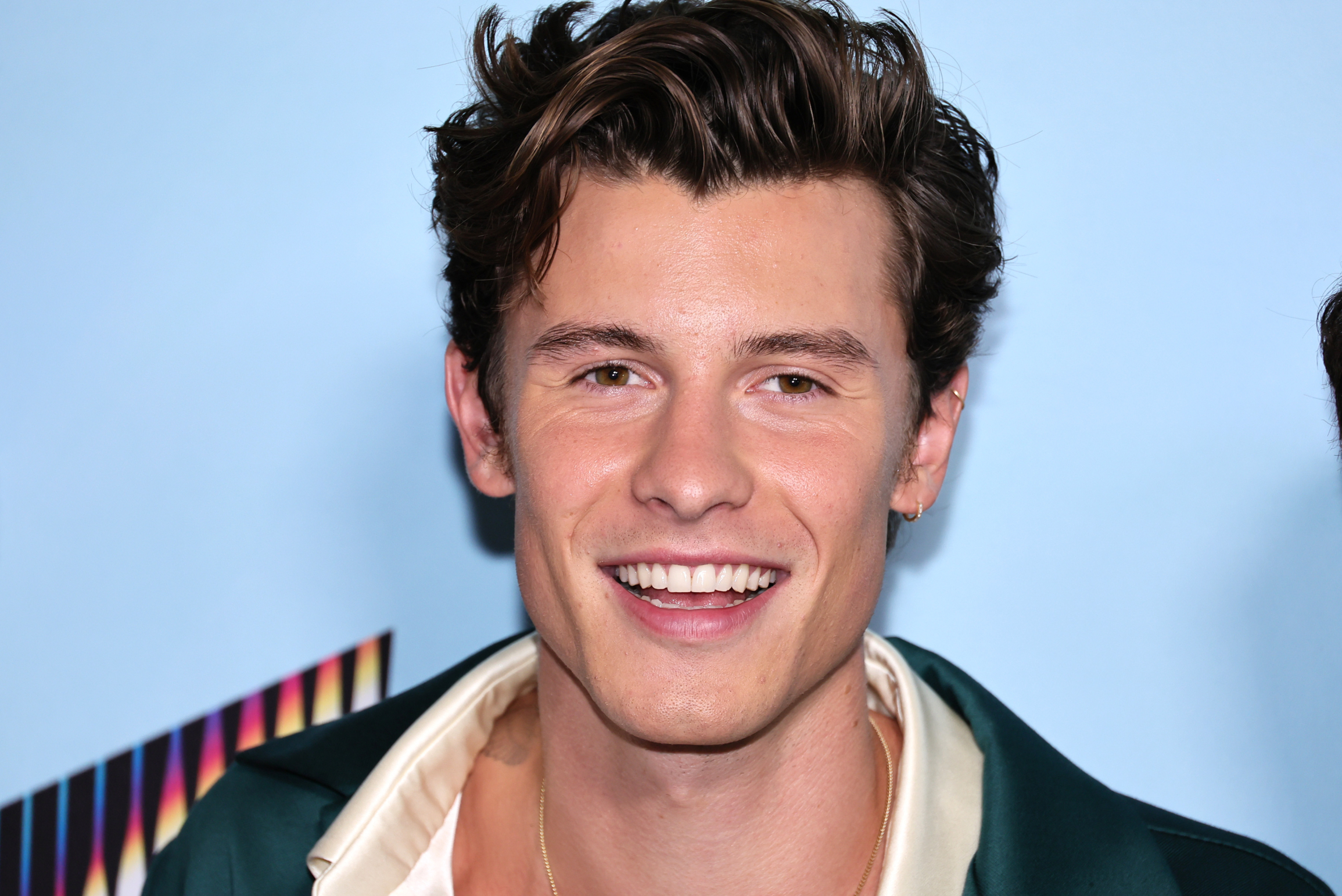 Shawn Mendes új meglepetés-dallal jelentkezett