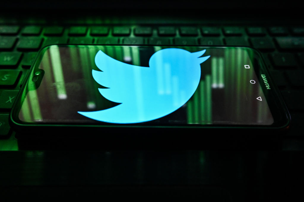 Beperelték a Twittert Németországban antiszemita kommentek miatt
