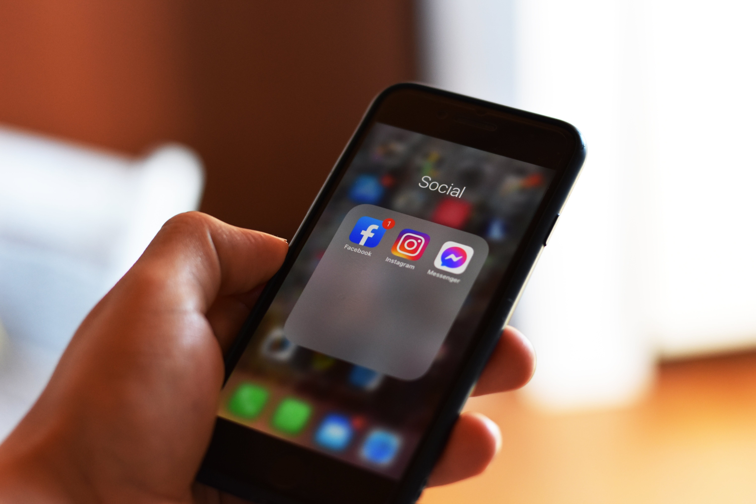 Már ezen a héten titkosítják a Messenger üzeneteinket