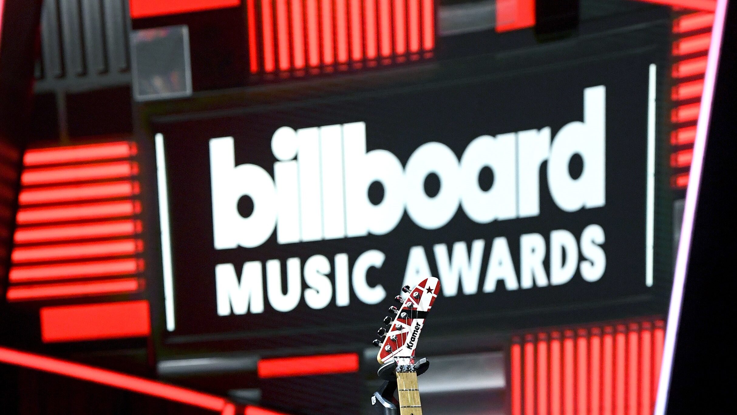 Ők a Billboard Music Awards idei jelöltjei