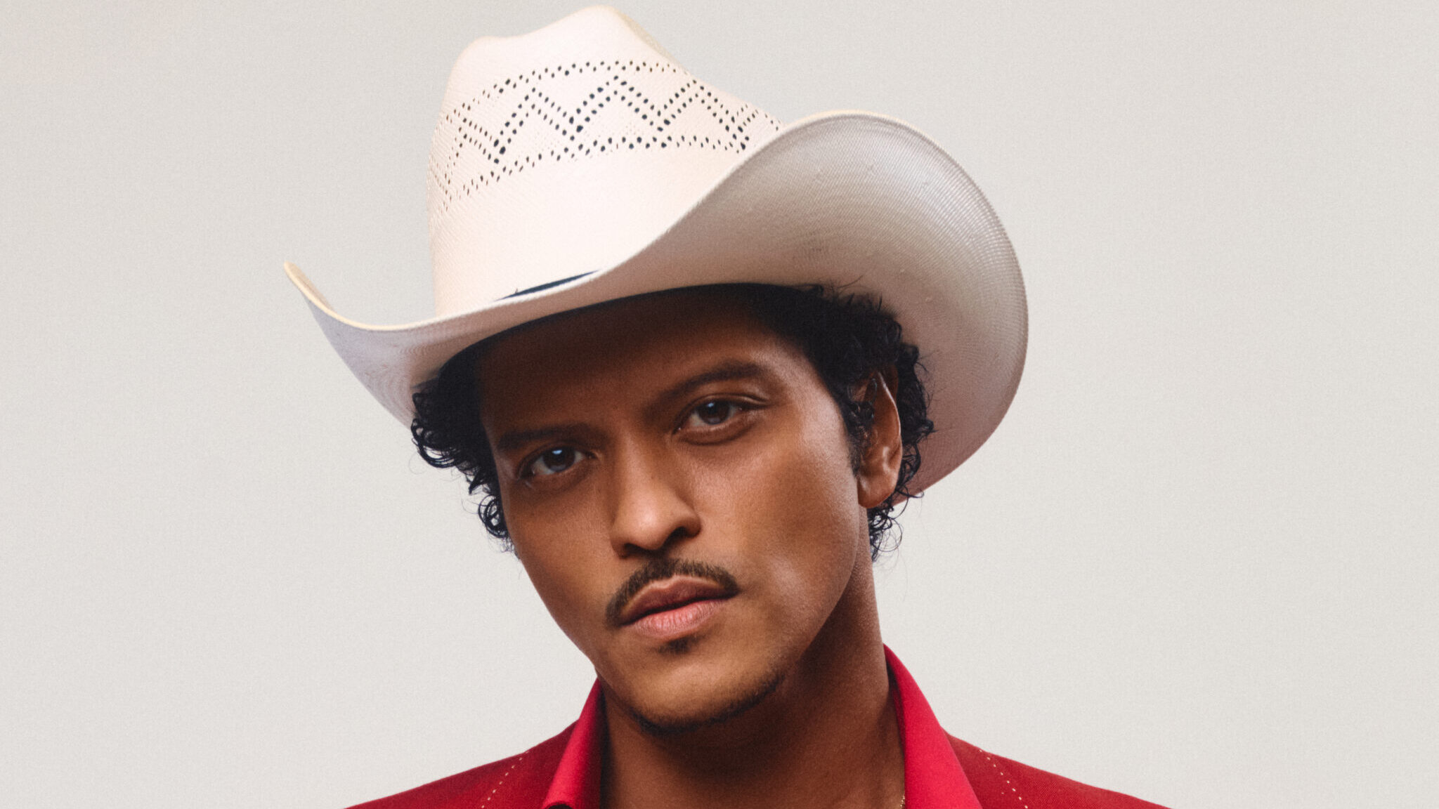 Bruno Mars új albuma a Billboard-lista élén debütált
