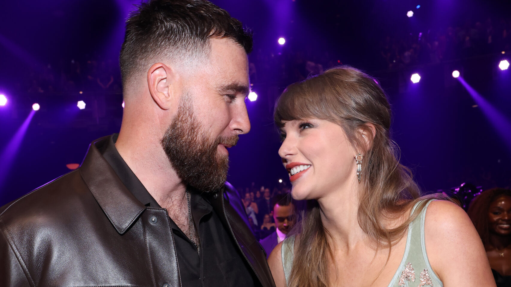 Nyáron lehet Taylor Swift és Travis Kelce nagy napja