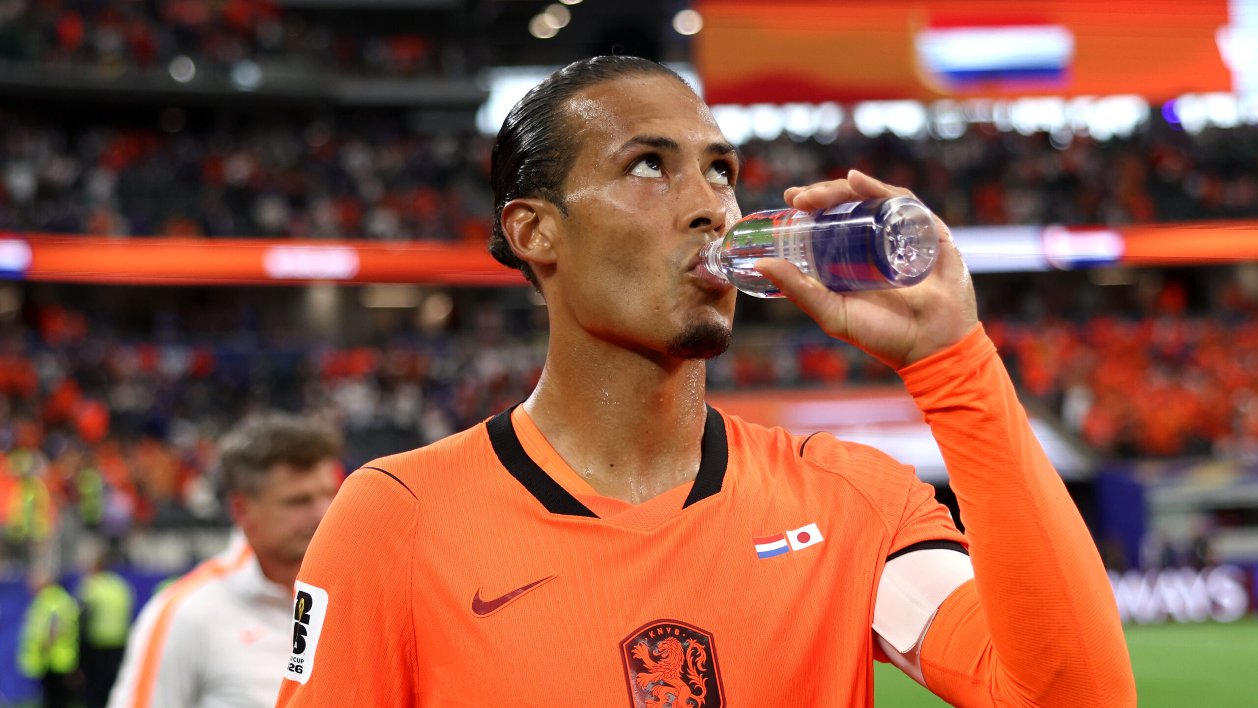 Virgil van Dijk támogatja az ivószüneteket a VB-n