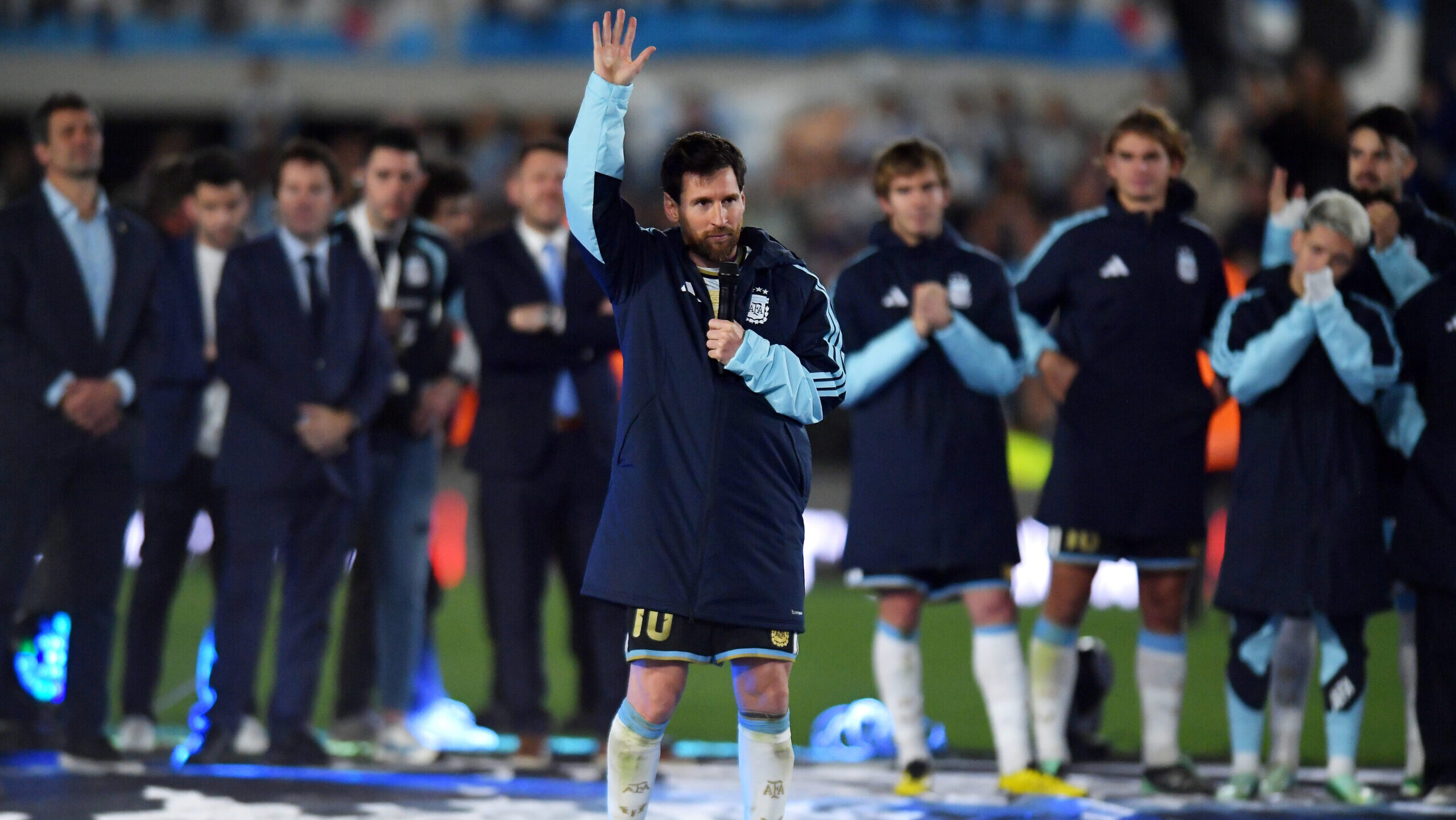 Messi elbúcsúzott