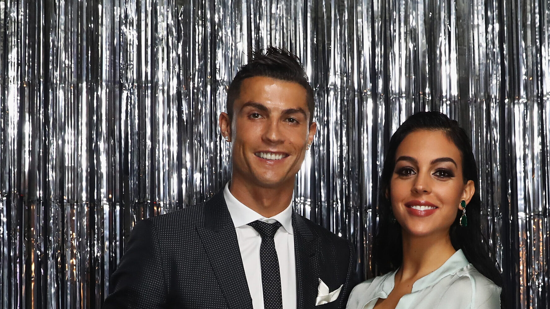 Ronaldo ezúttal nem a focipályán, hanem a házasságkötő teremben bizonyított