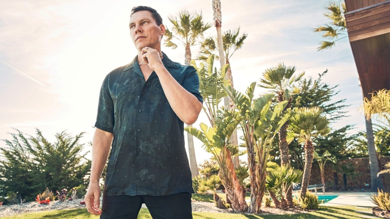Tiësto arra bíztat, hogy ne veszítsük el a fejünket